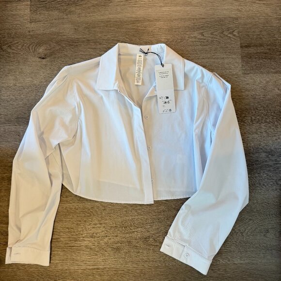 NWT Alo Cropped Take Me Out Button Up — White — Size Small - Picture 3 of 5